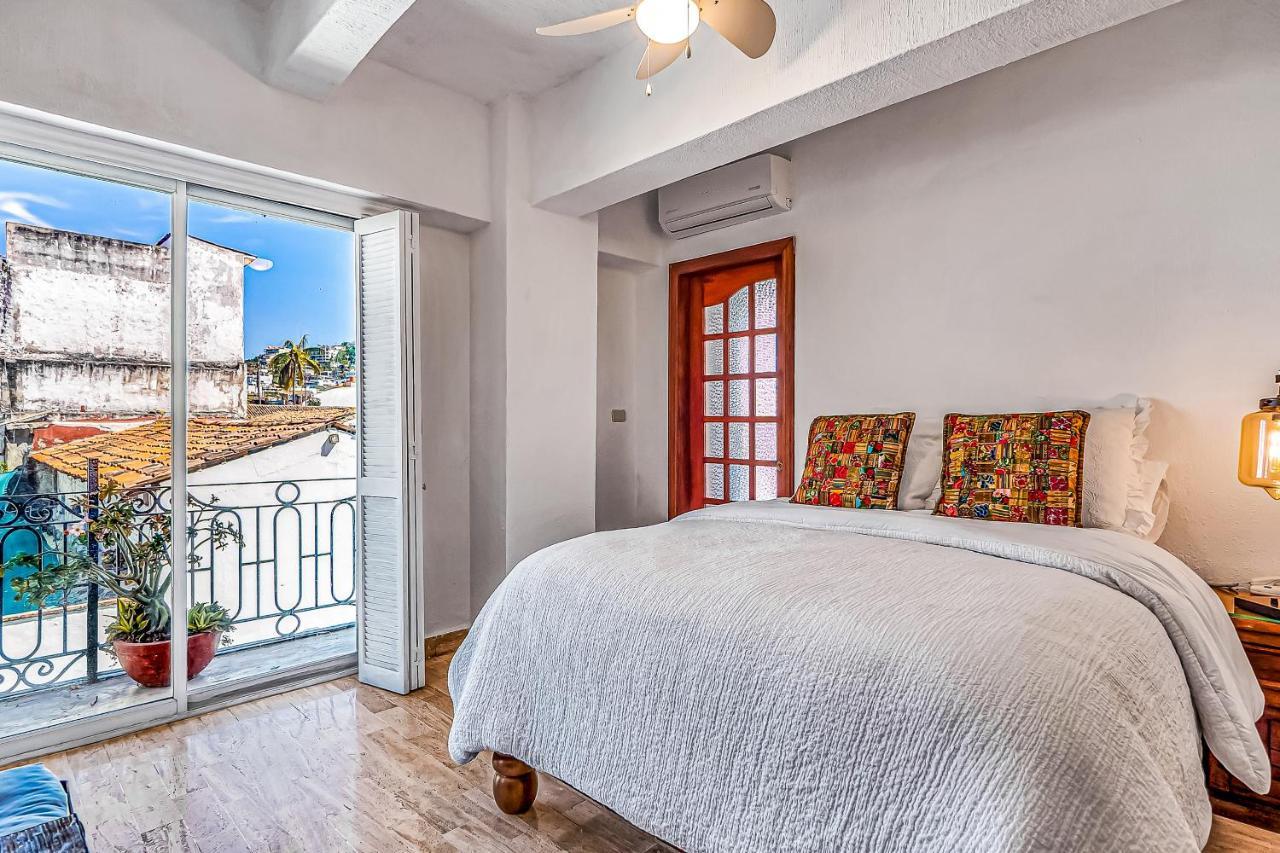 Malecon Beach Side Downtown Condo Puerto Vallarta Kültér fotó