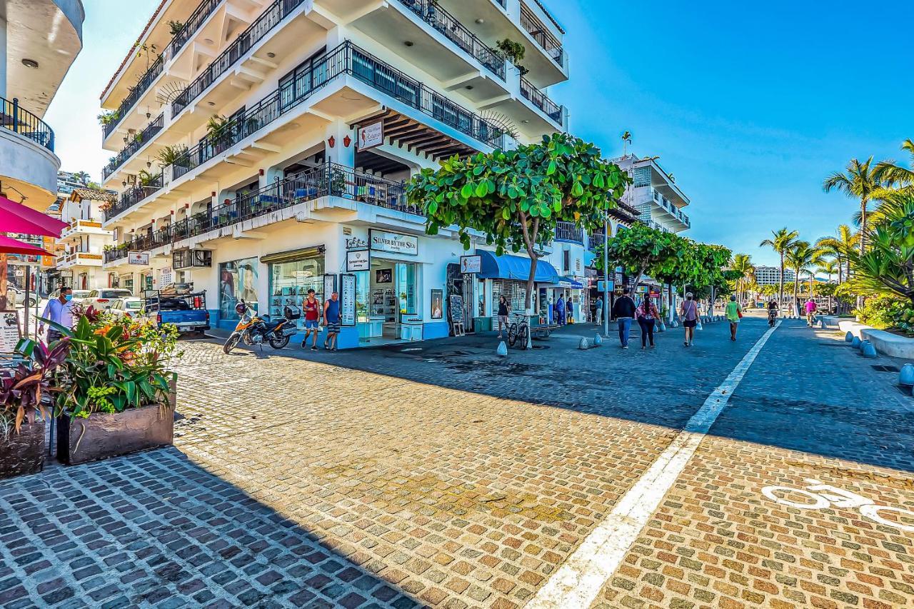 Malecon Beach Side Downtown Condo Puerto Vallarta Kültér fotó